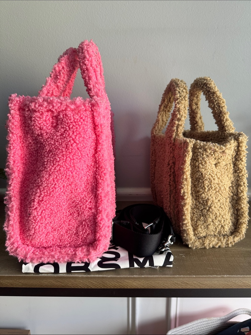 Marc Jacobs Medium Pink Plush Teddy Tote Bag AND Small Tan plush teddy tote bag - Picture 5 of 12